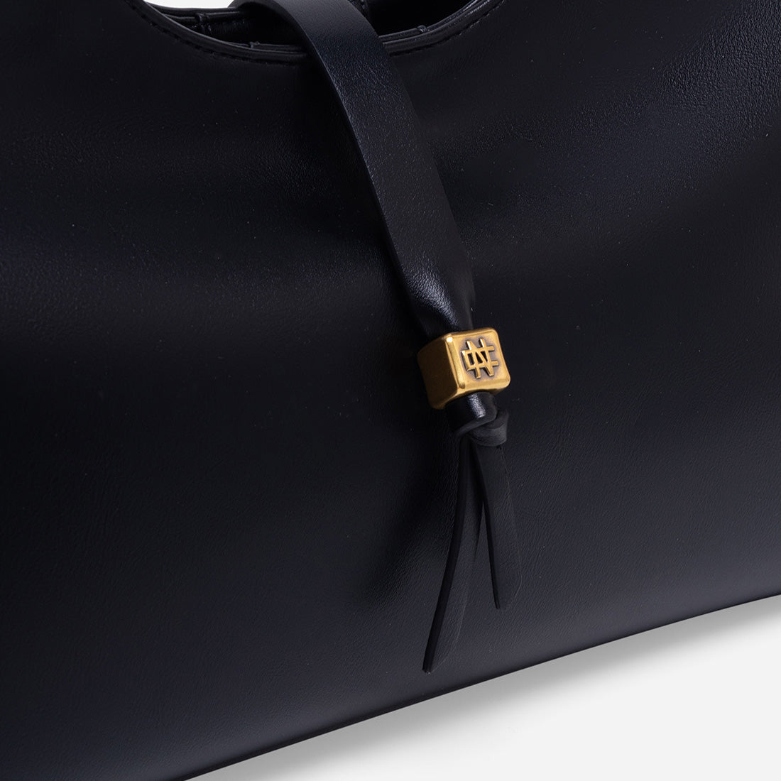 Callum Hobo Bag | Christy Ng