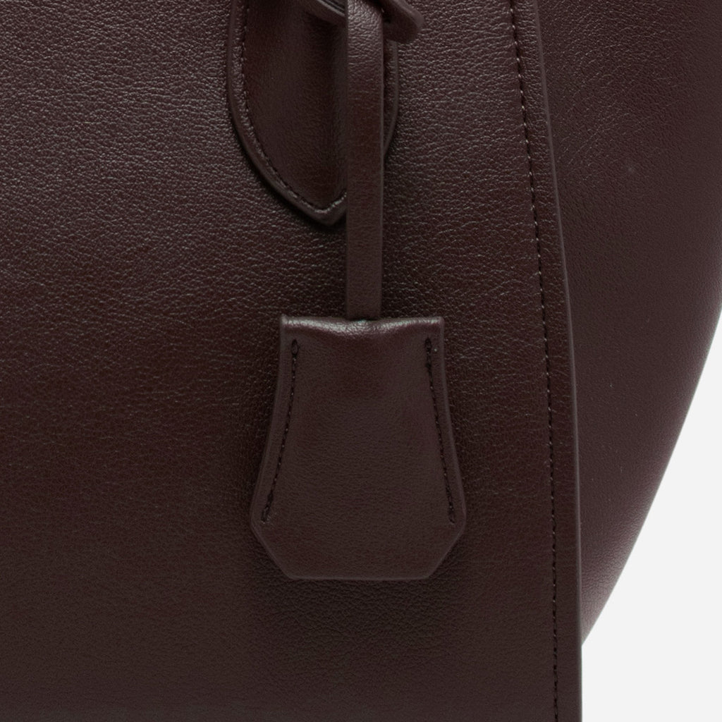 Chestnut Brown-text