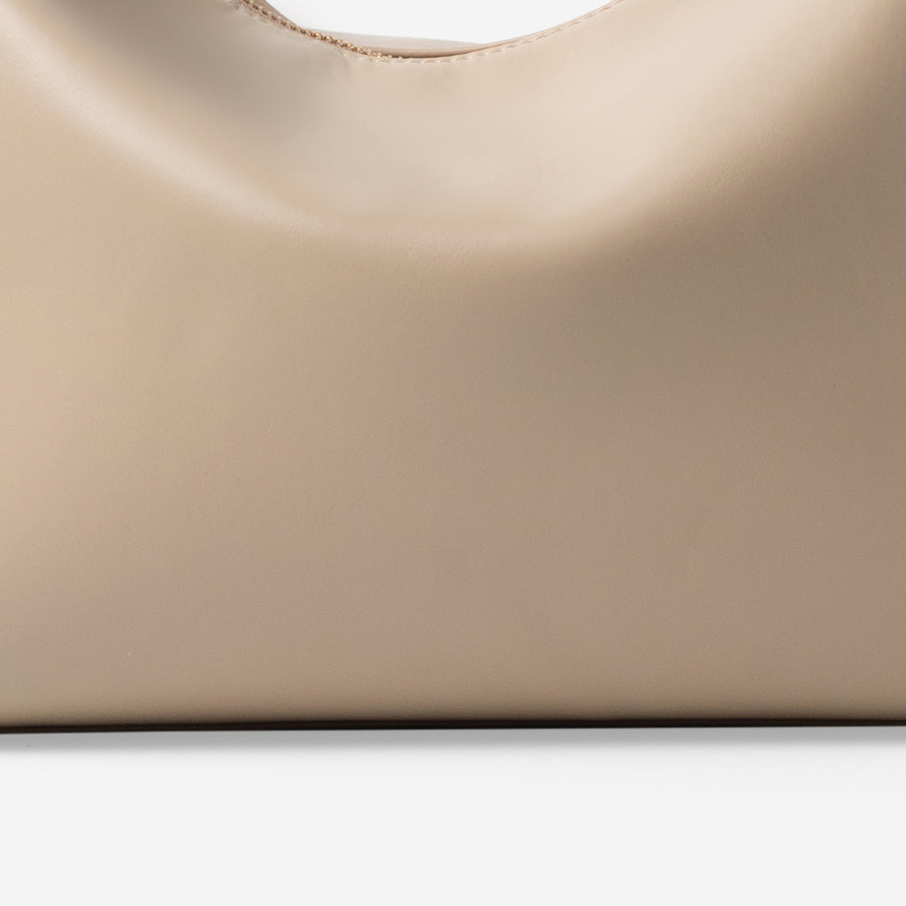 Taupe-text