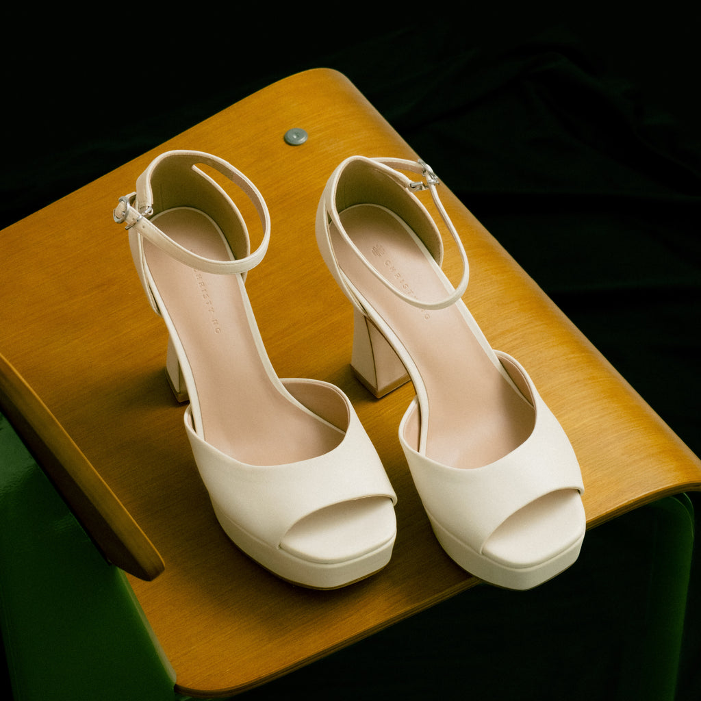 Eggshell White