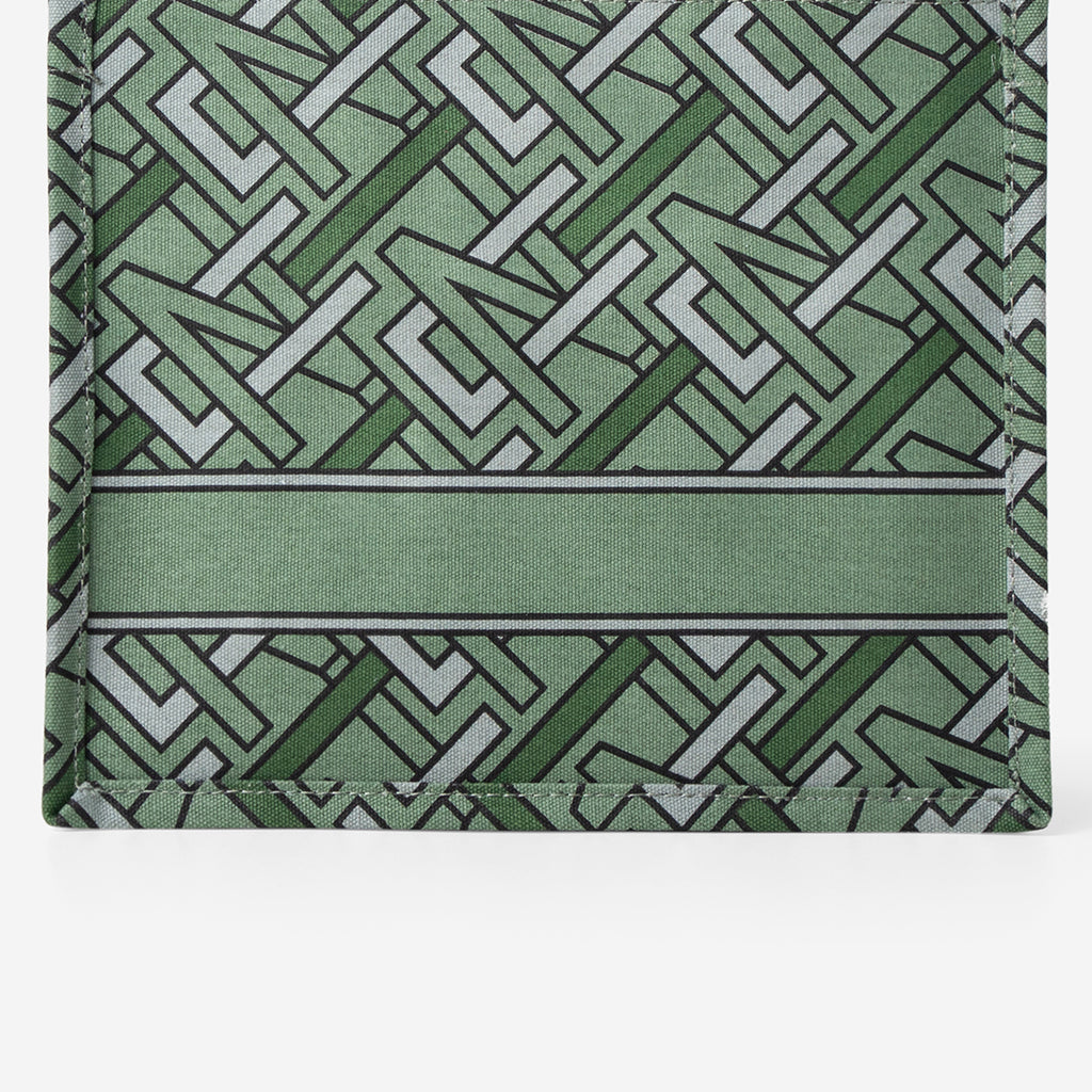 Sage Green-text