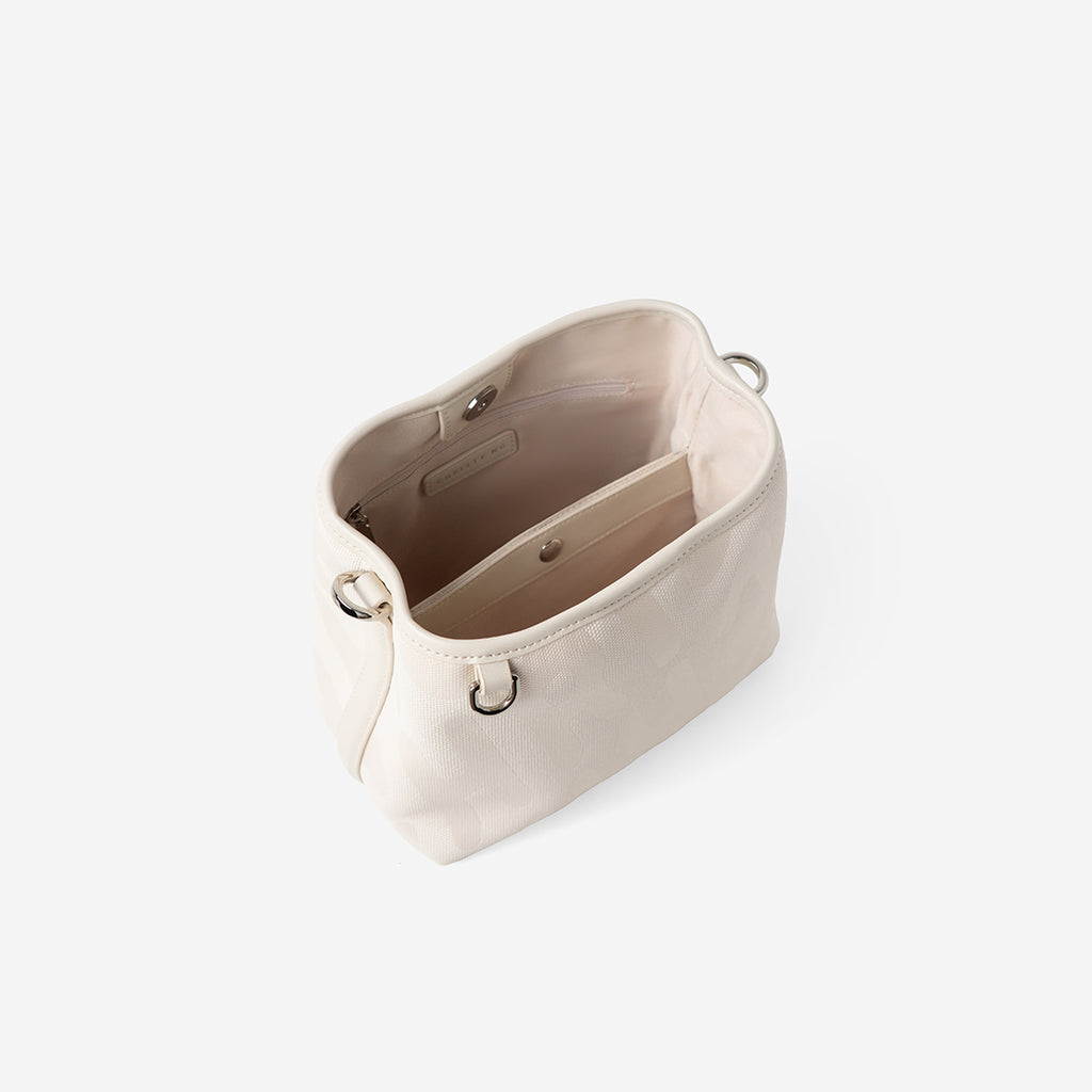Latte Beige