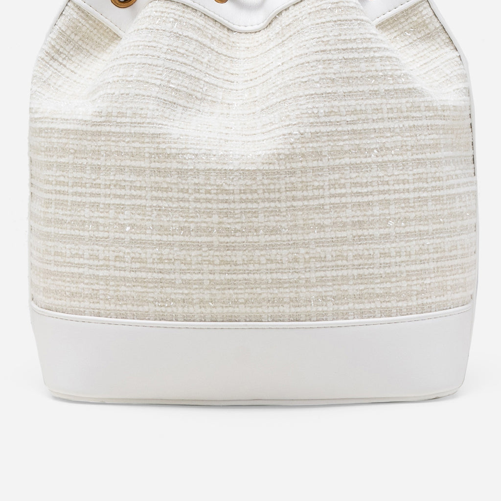 Cream Tweed-text