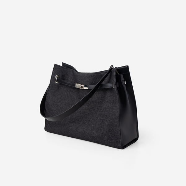 Meredith Shoulder Bag | Christy Ng