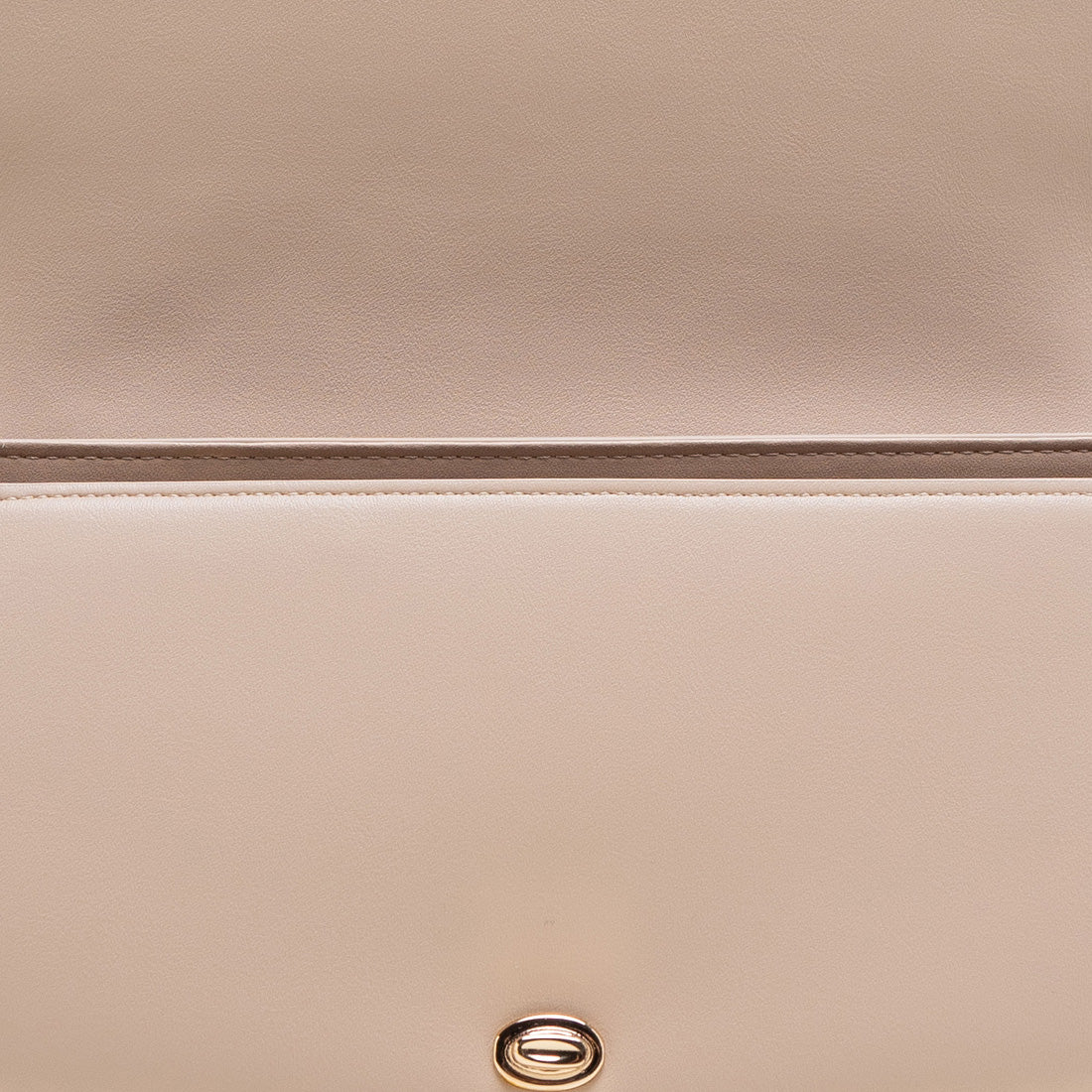 Latte Beige-text