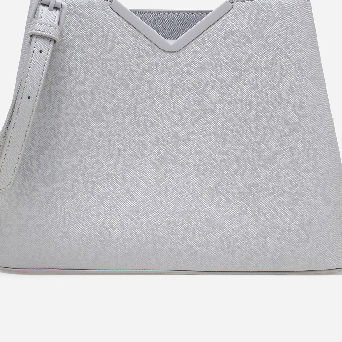 Pebble Grey-text