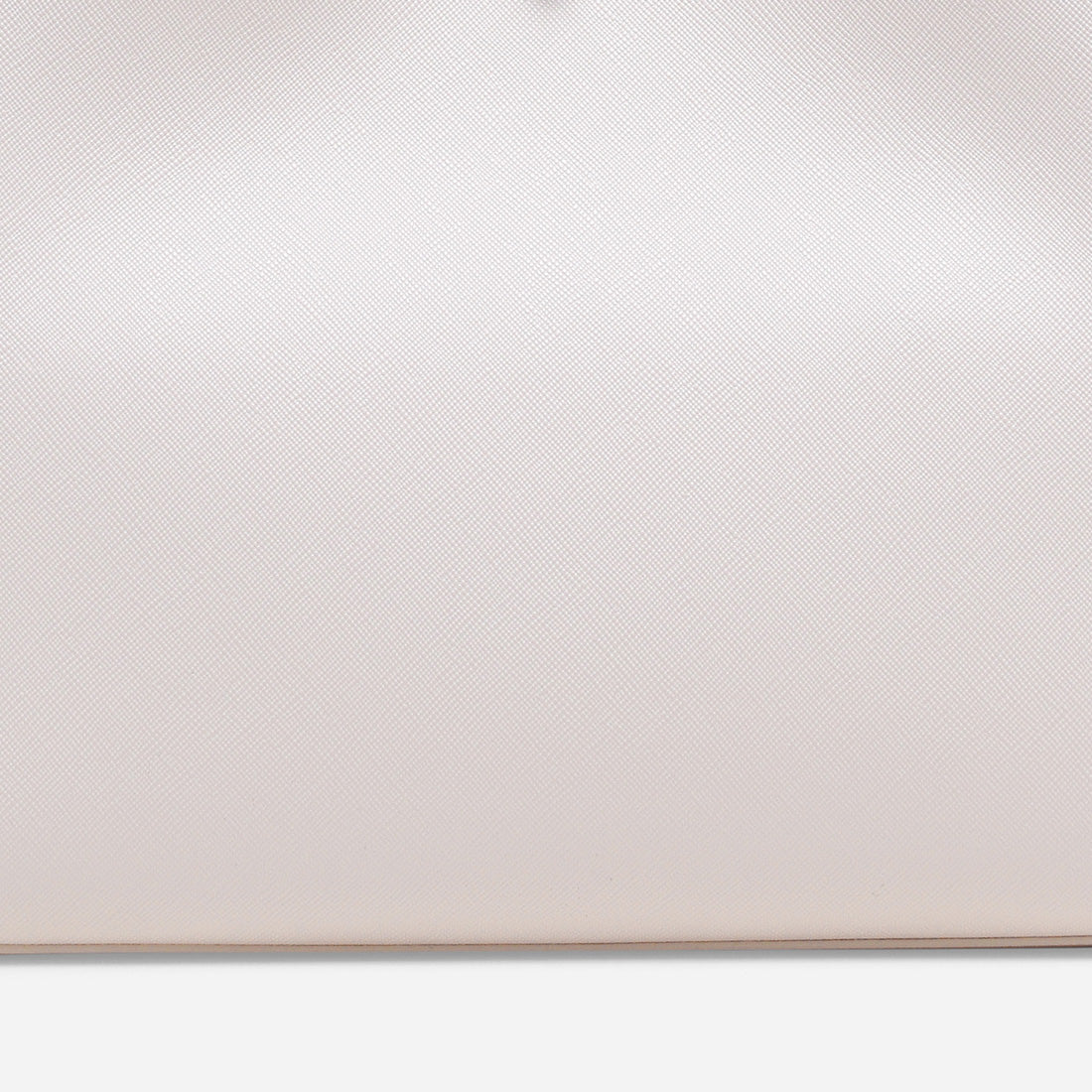 Eggshell White-text